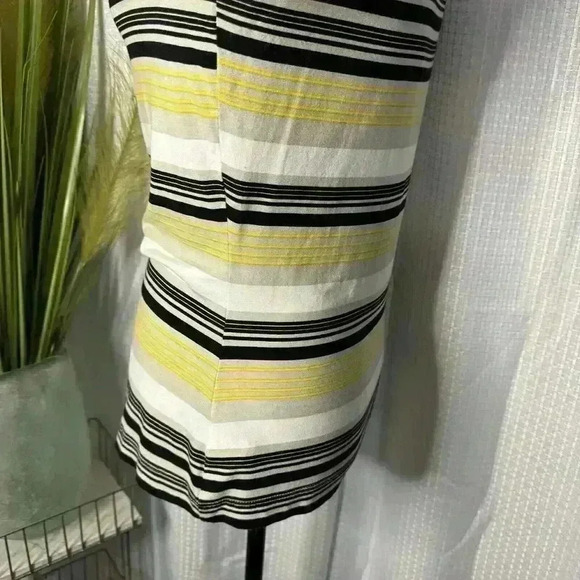 St John Women’s Small Long Sleeve Yellow/Black Striped Tunic Top Scoop Neck - Picture 5 of 12